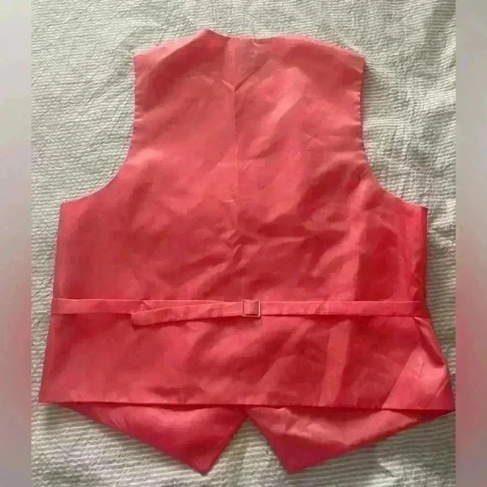 Salmon pink Alberto cardinali vest size large